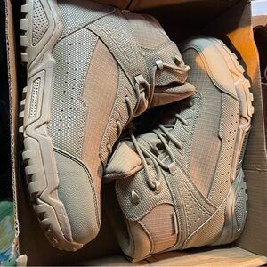 Men’s size 11 Coostar Tan Tactical tan Boot sneaker new no box